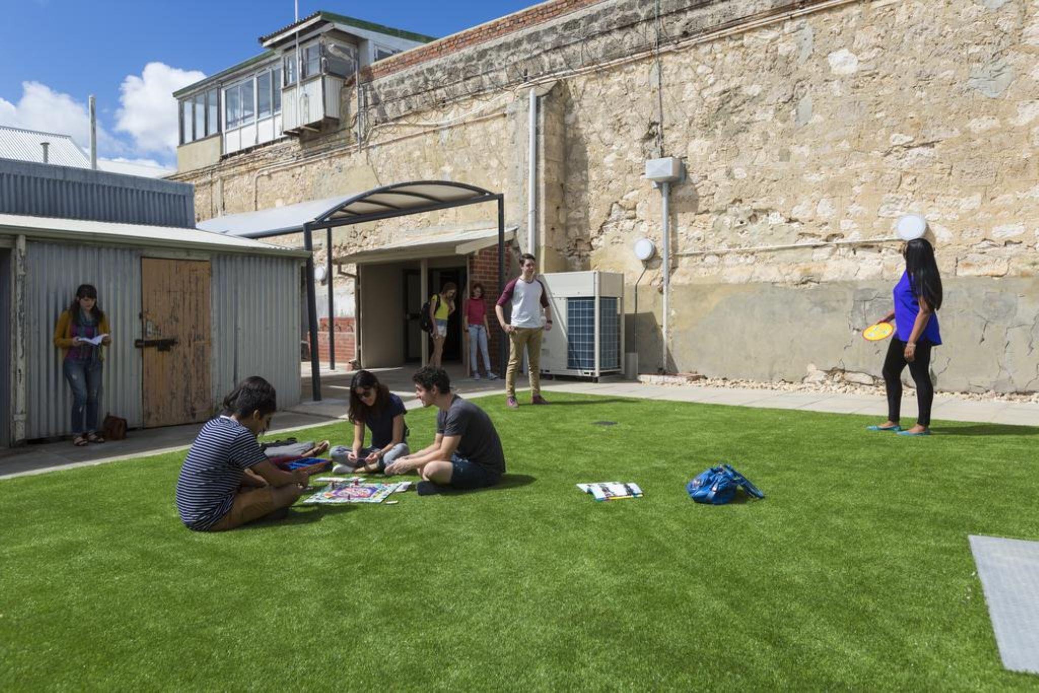 Yha Fremantle Prison Vandrarhem Exteriör bild